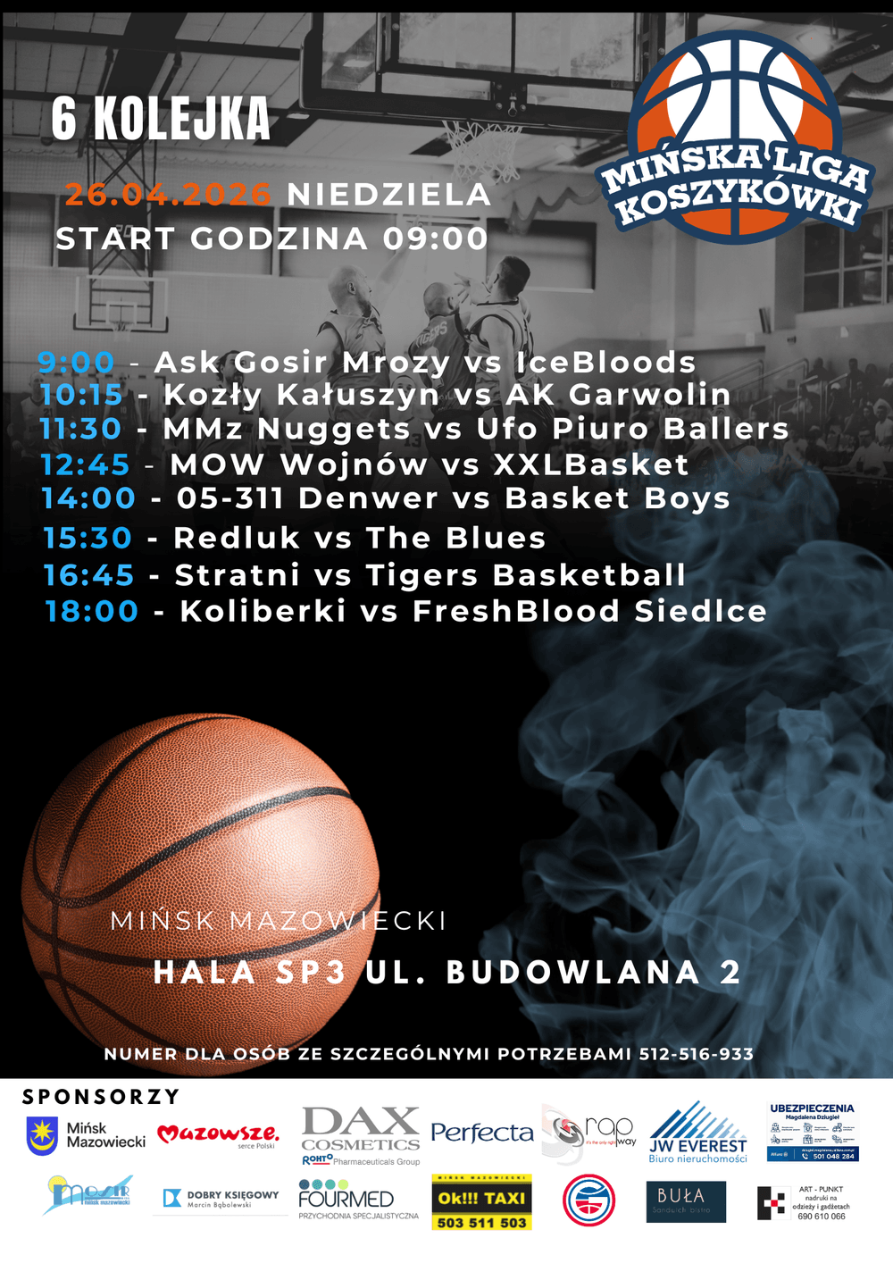 Kliknięcie powiększy obraz. Plakat wydarzenia koszykarskiego z ciemnym tłem. Duża fotografia zawodników skaczących pod koszem u góry. Duży pomarańczowy kosz w lewym dolnym rogu. Niebieskawy dymowy efekt po prawej stronie. Logo ligi w prawym górnym rogu i kolumna informacji o meczach na środku. Rząd logotypów sponsorów wzdłuż dolnej krawędzi.